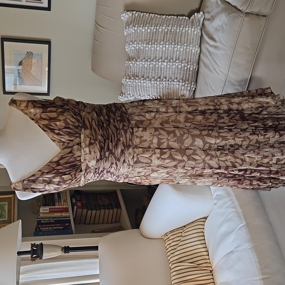 EUC Wms Lafayette 148 Brown/Tan Floral Silk Chiffon Dress Size 8